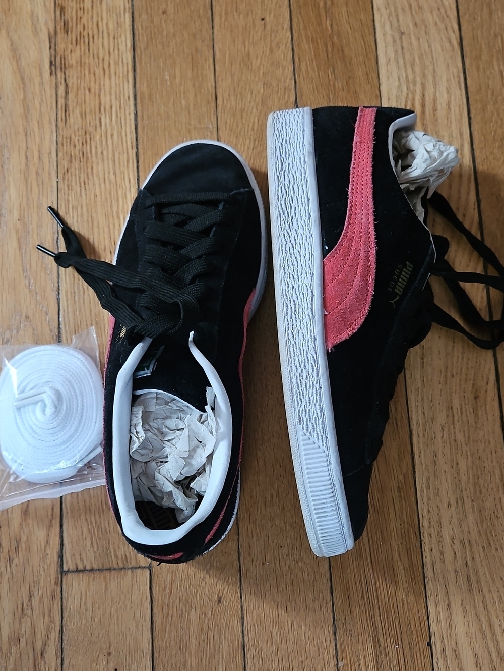 Puma Black Suede Sneakers with Pink Stripe